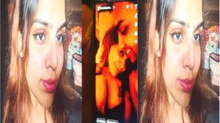 Sexy Desi Girl Shows Her Boobs | Viral MMS