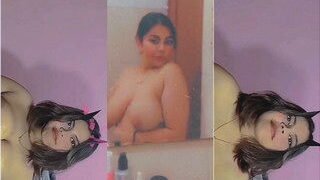 Sexy Desi Girl Shows Her Big Boobs | Viral MMS