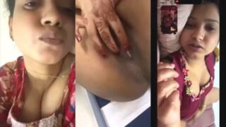 Desi Vlg Girl Shows Pussy | Viral MMS