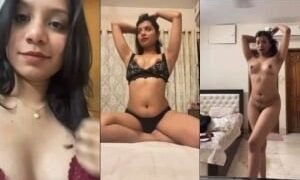 Hot Desi Girl Shows Her Nude Body | Viral MMS